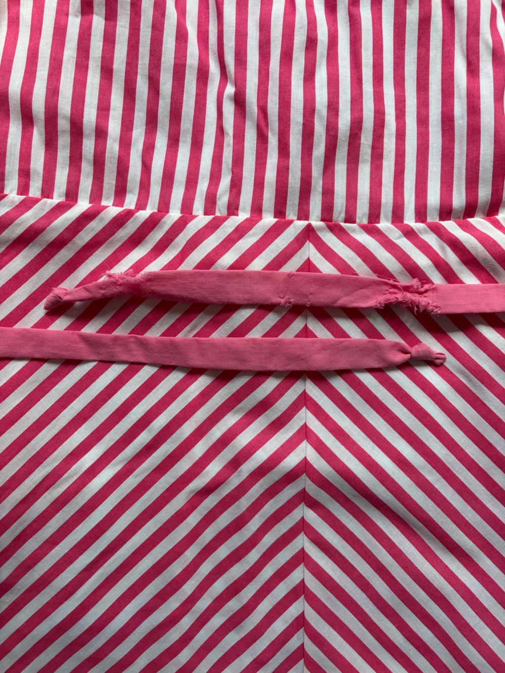 Vintage Hot Pink & White Candy Striped Knee-Length Cotton Dress - Picture 3 of 9
